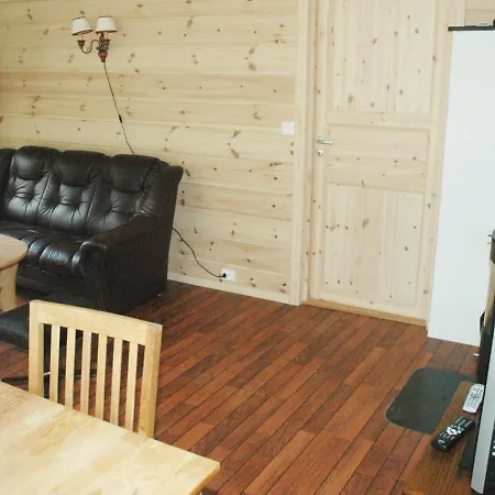 Two-bedroom In 3 *