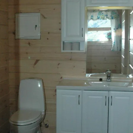Two-bedroom In 3 Holiday home *